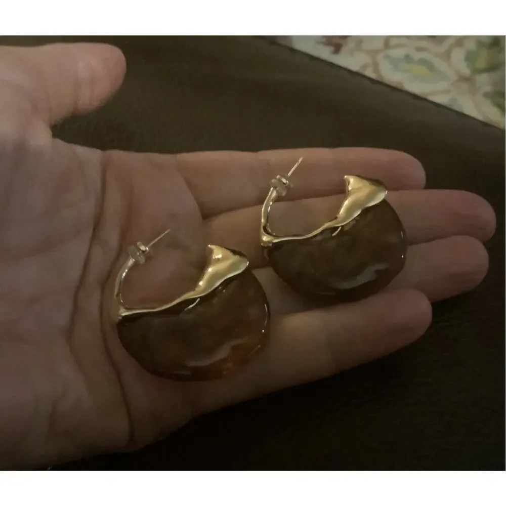Amber Hoop Gold Molten Sculptural Stud Statement Boho Retro Solanales Retro VTG